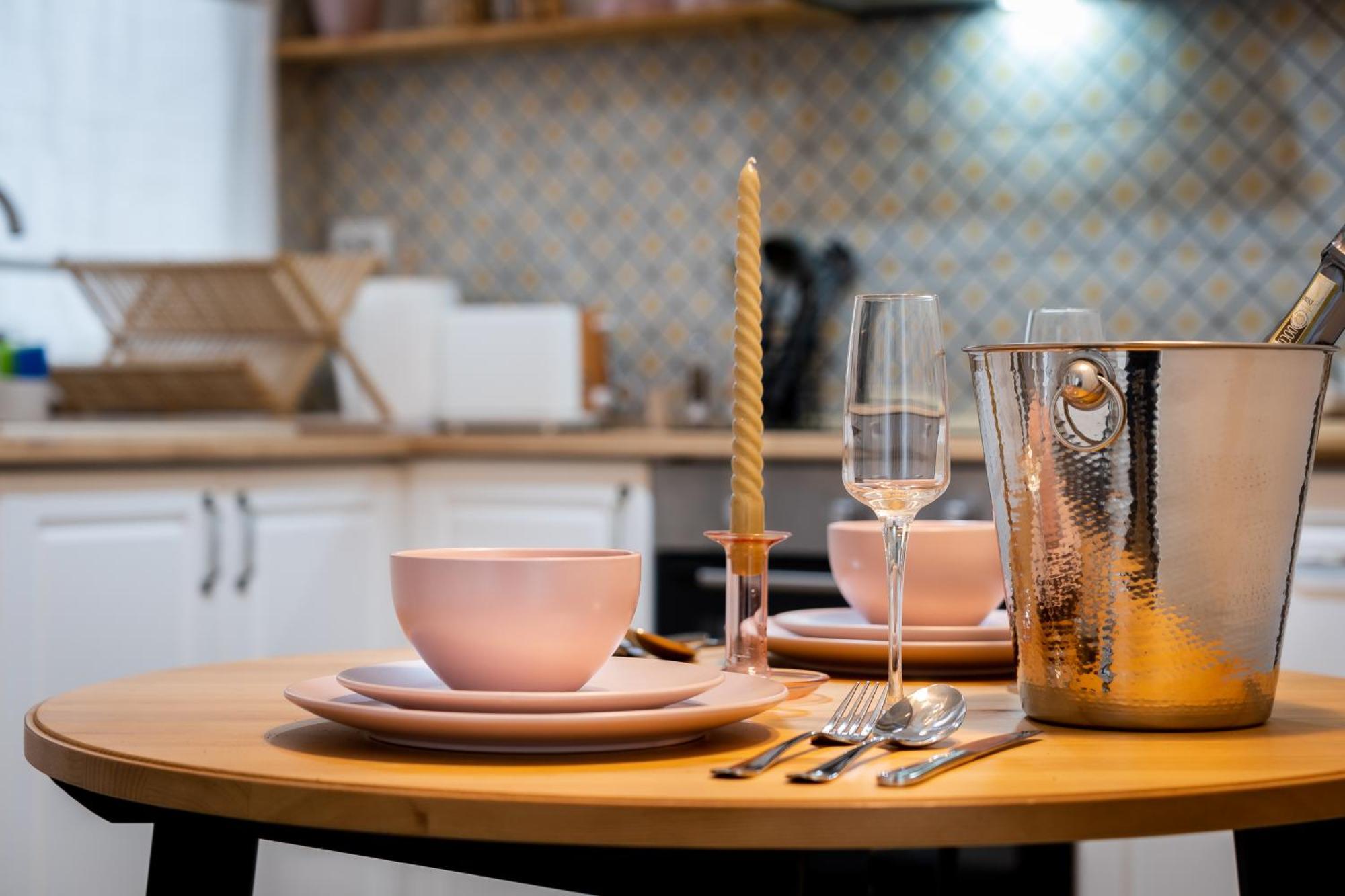 Boho Chic Escape - Hypercenter Apartman Kolozsvár Kültér fotó
